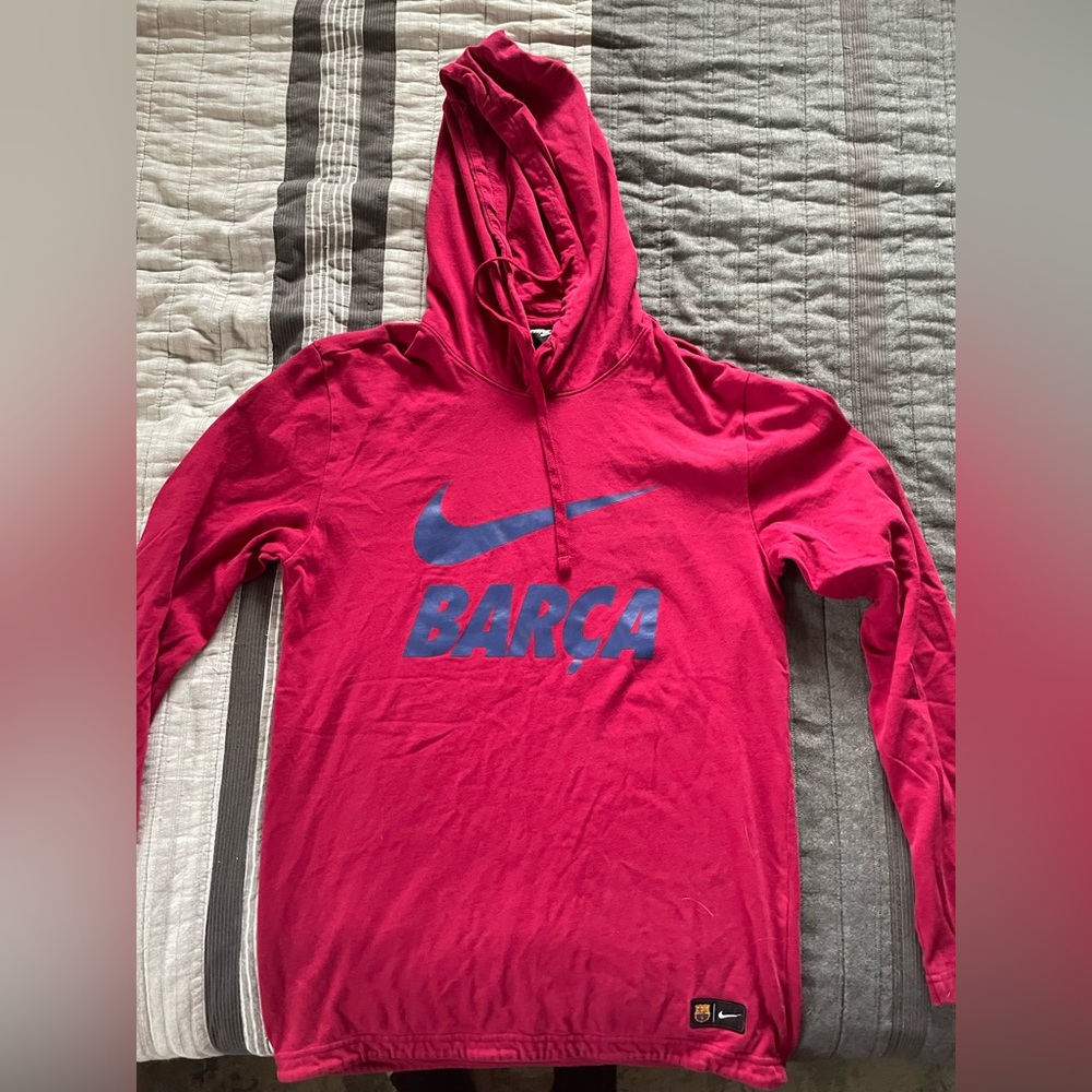 NEW Nike Barcelona FC ‘hoodie’ Mens  Small red Barca FCB Long Sleeve Shirt Hood